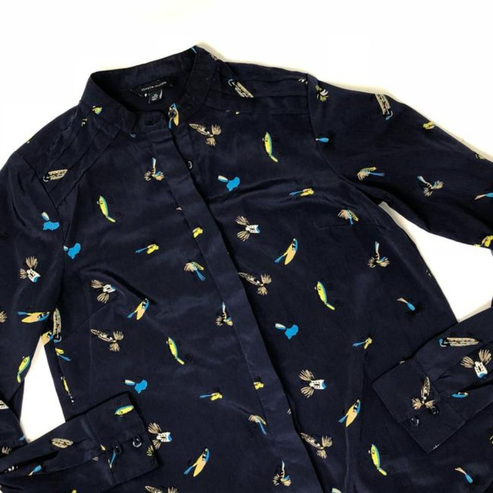 NWOT Tommy Hilfiger Fish and Lure Button Blouse
